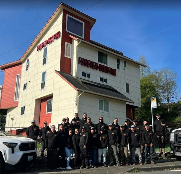 Roof inspection process by a licensed roofing contractor in Seattle